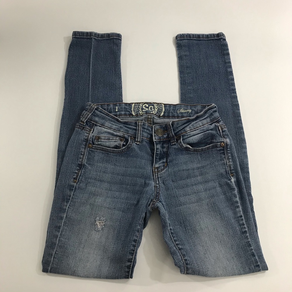 (SOLD)SO Intentionally Distressed Skinny Jeans - Picture 10 of 10